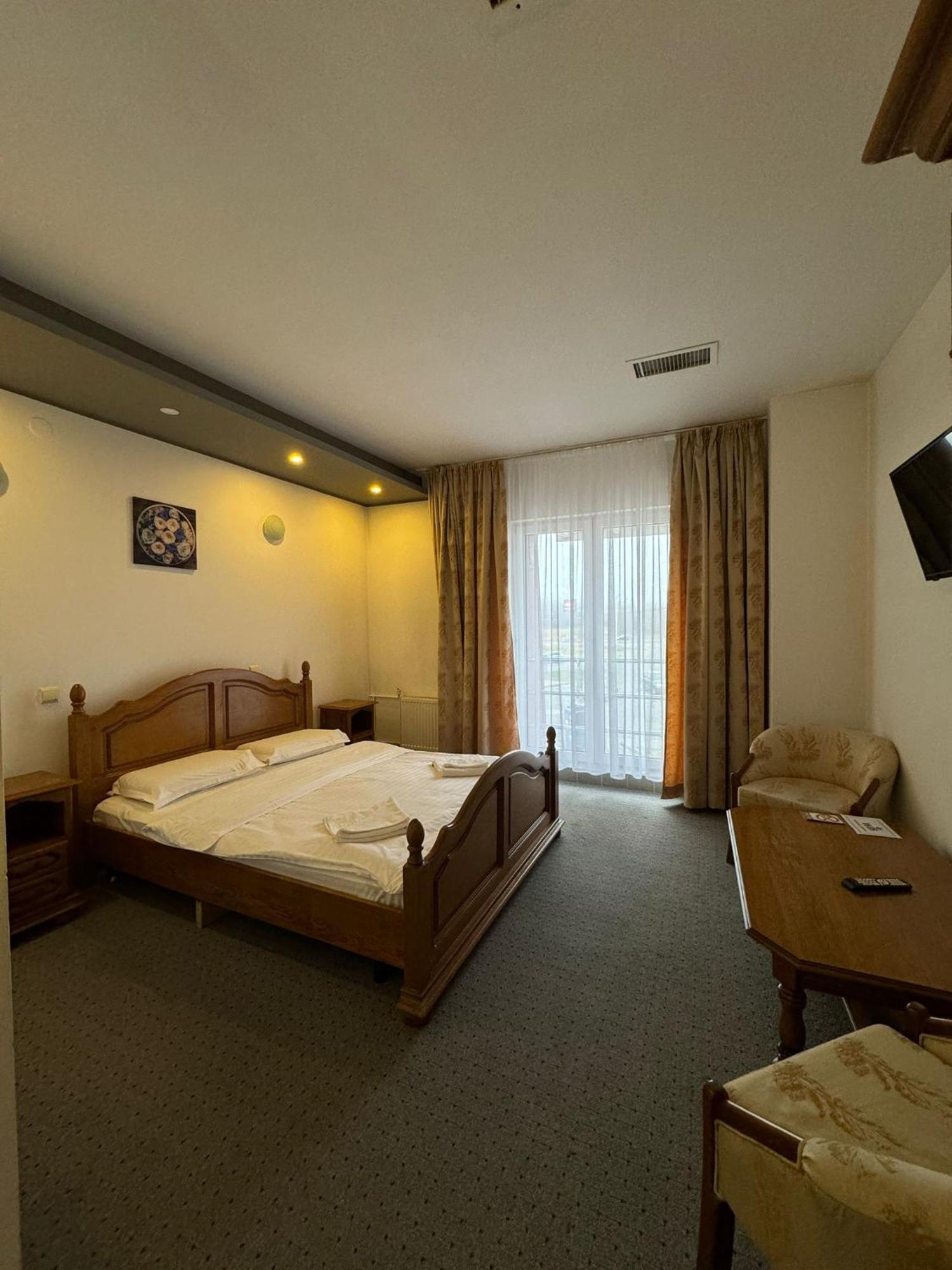 Hotel Vestem Eksteriør billede